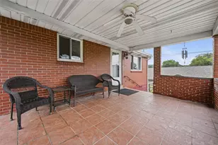 561 Burgley Ave, Lower Burrell, PA 15068 - Photo 5