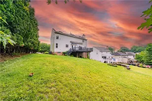 341 Indian Ridge Dr, Coraopolis, PA 15108 - Photo 25