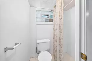 842 Greenfield Ave, Pittsburgh, PA 15217 - Photo 29