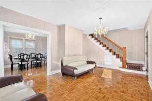842 Greenfield Ave, Pittsburgh, PA 15217 - Photo 9