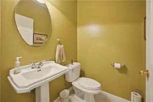 112 Scenic Ridge Dr, Peters Township, PA 15367 - Photo 9