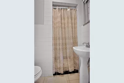815 Country Club Dr, Pittsburgh, PA 15228 - Photo 21