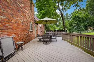 815 Country Club Dr, Pittsburgh, PA 15228 - Photo 41