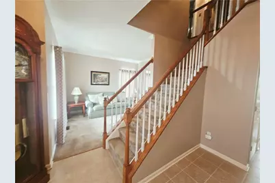 121 Robinson Dr, Pittsburgh, PA 15236 - Photo 15
