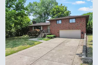 4778 S Emblem Dr, Pittsburgh, PA 15236 - Photo 1