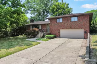 4778 S Emblem Dr, Pittsburgh, PA 15236 - Photo 1
