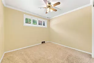 13581 St Clair Dr, North Huntingdon, PA 15642 - Photo 15