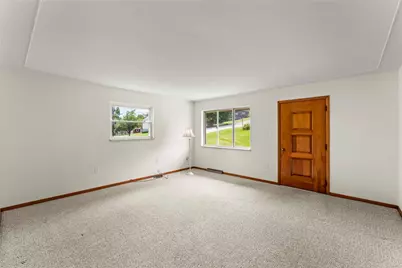 753 Glenn St, Canonsburg, PA 15317 - Photo 7