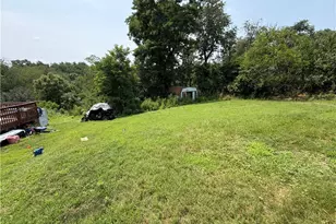 28 Quail Hill Rd, Pittsburgh, PA 15214 - Photo 25