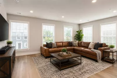 701 Halcyon Lane, Cranberry Township, PA 16066 - Photo 5