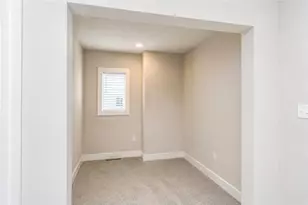 701 Halcyon Ln, Cranberry Township, PA 16066 - Photo 21