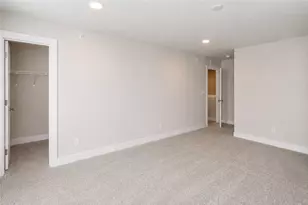 701 Halcyon Ln, Cranberry Township, PA 16066 - Photo 17