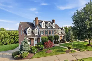 337 Snowberry Cir, Peters Township, PA 15367 - Photo 3