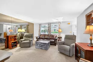 1952 Colleen Dr, North Huntingdon, PA 15642 - Photo 3