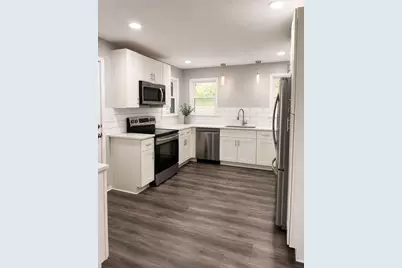 6139 Brownsville Rd, South Park, PA 15236 - Photo 3