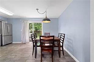 236 Greenwood Dr, Cranberry Township, PA 16066 - Photo 9