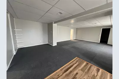 1416 Wilmington Rd Unit A, Neshannock Township, PA 16105 - Photo 3