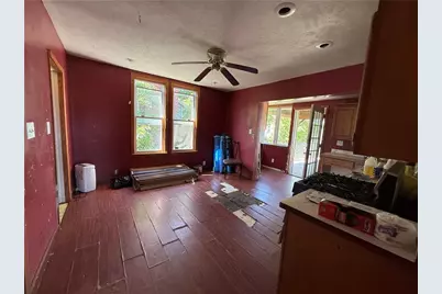 1608 S Jefferson St, New Castle, PA 16102 - Photo 9