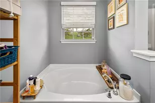 506 Aprilmae Way, Ross Twp, PA 15237 - Photo 17