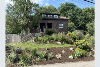 200 Davis Avenue, Pittsburgh, PA 15223 - Photo 1