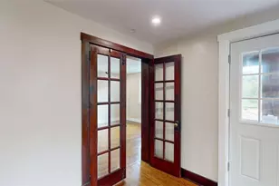200 Davis Ave, Pittsburgh, PA 15223 - Photo 9