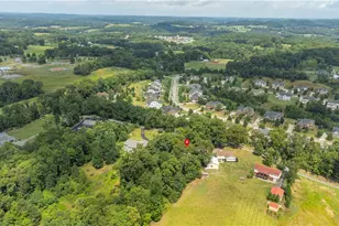 125 Aiken Ln, Adams Township, PA 16046 - Photo 19