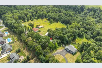 125 Aiken Ln, Adams Township, PA 16046 - Photo 15