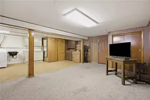 128 8th Ave, West Mifflin, PA 15122 - Photo 27