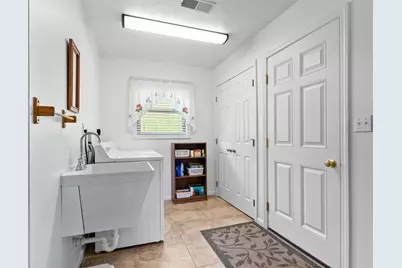 27 Mannina Avenue, Charleroi Boro, PA 15432 - Photo 13