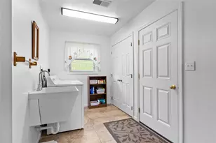 27 Mannina Ave, Charleroi Boro, PA 15432 - Photo 13