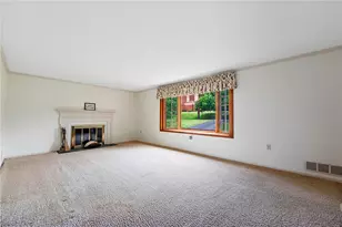 67 Moffett St, Pittsburgh, PA 15243 - Photo 9