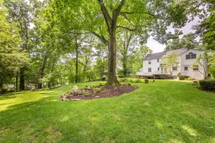 339 Inglewood Dr, Pittsburgh, PA 15228 - Photo 39
