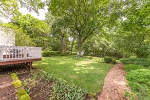 339 Inglewood Dr, Pittsburgh, PA 15228 - Photo 37