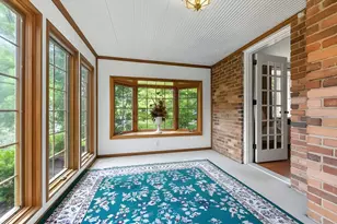 339 Inglewood Dr, Pittsburgh, PA 15228 - Photo 9
