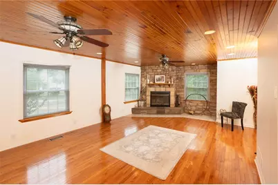 3745 Bakerstown Rd, Richland, PA 15044 - Photo 7
