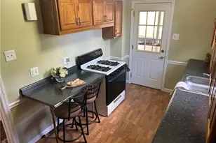 2710 Philadelphia Ave, Pittsburgh, PA 15216 - Photo 17