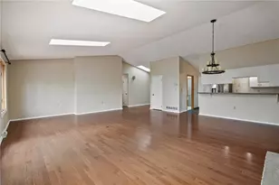 214 Joseph Dr, Canonsburg, PA 15317 - Photo 5