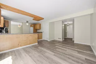 1446 Balsam Dr, Pittsburgh, PA 15101 - Photo 13