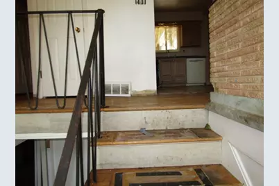 195 Duquesne Ave, Dravosburg, PA 15034 - Photo 5