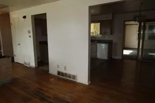195 Duquesne Ave, Dravosburg, PA 15034 - Photo 11