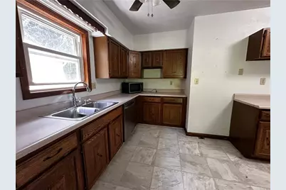 109 Zallar Street, Conemaugh Township, PA 15902 - Photo 5