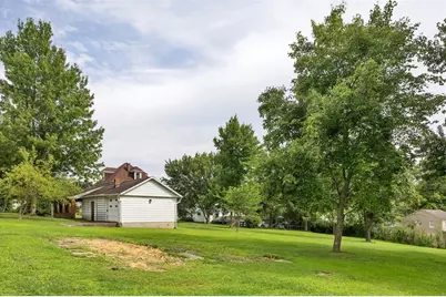 418 Walnut Ave, Hunker, PA 15639 - Photo 29