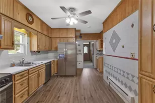 418 Walnut Ave, Hunker, PA 15639 - Photo 9