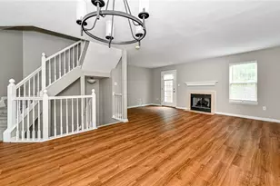 229 Hillvue Dr, Seven Fields Boro, PA 16046 - Photo 5