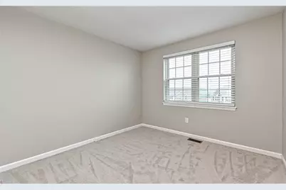 229 Hillvue Dr, Seven Fields Boro, PA 16046 - Photo 15