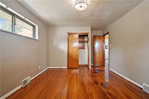 3911 Mayfair St, Chartiers City, PA 15204 - Photo 17