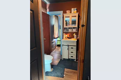 510 Main St, Harmony Boro, PA 16037 - Photo 11