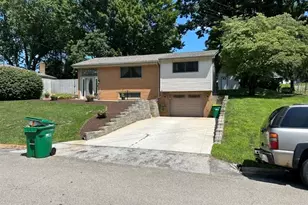 140 Autumn Dr, Twp of But SE, PA 16001 - Photo 31