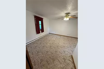 5122 McCandless Rd, Center Township, PA 16001 - Photo 9