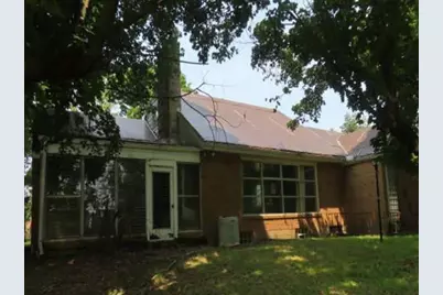 126 Magnolia Dr, Pittsburgh, PA 15116 - Photo 3